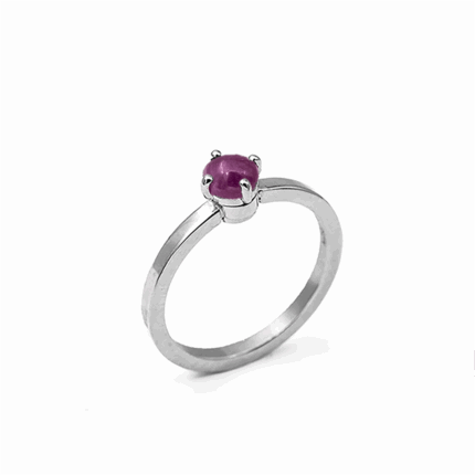 Bague en acier & rubis cabochon