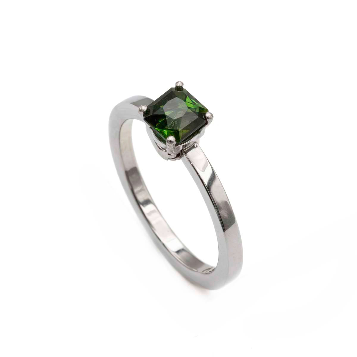 Bague acier Tourmaline verte - Guérison et vitalité