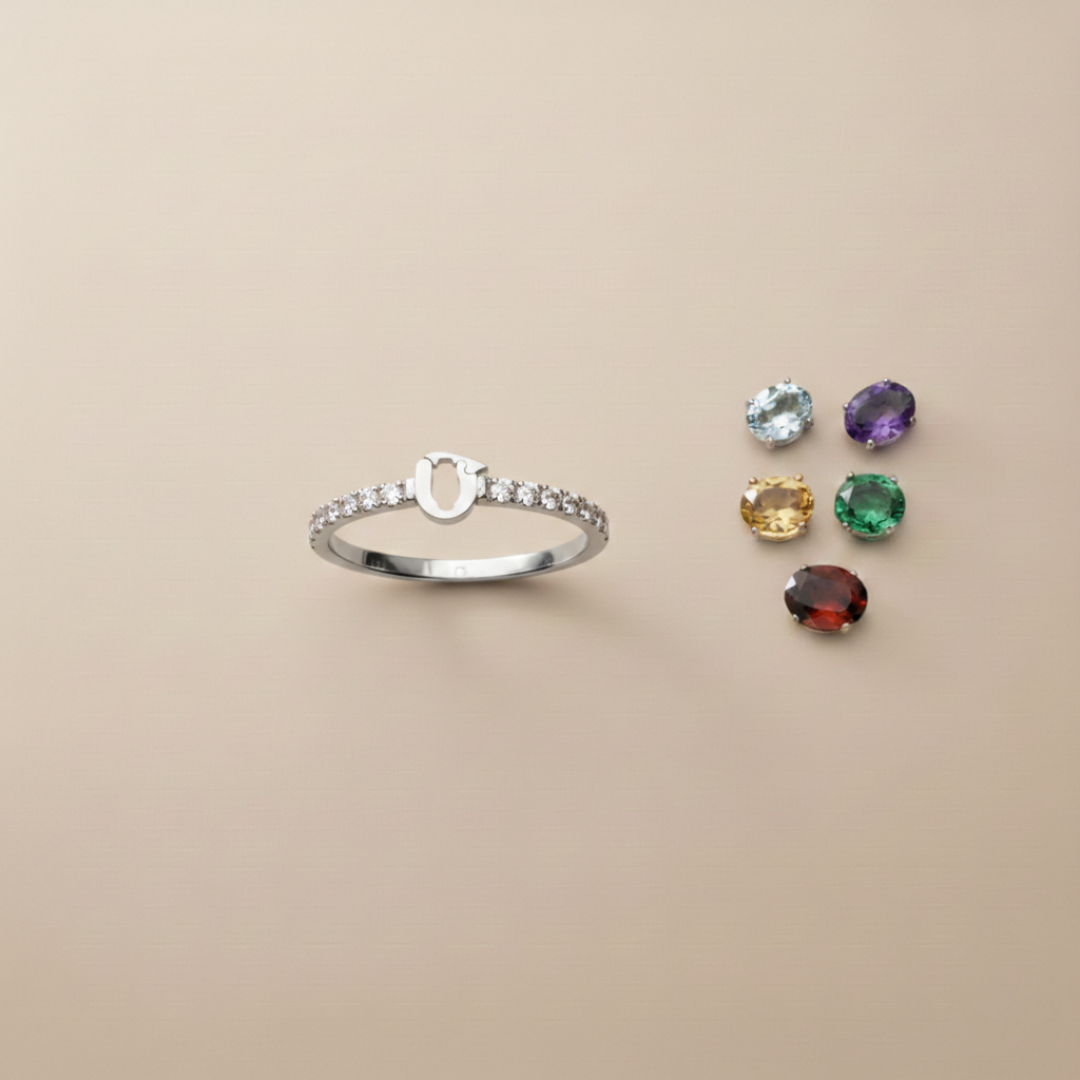 Customizable diamond ring