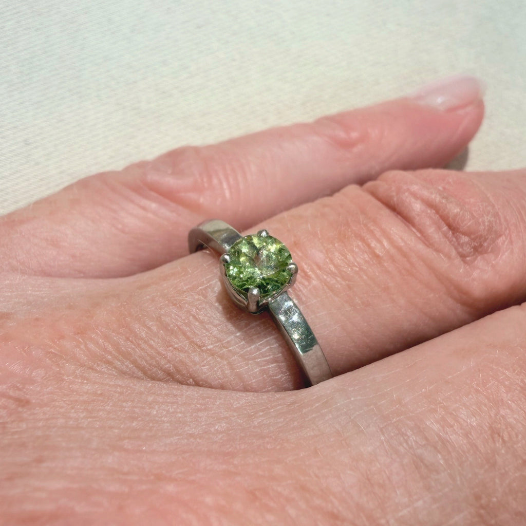 Bague acier Tourmaline verte - Guérison et vitalité