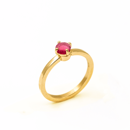 Gold ring to be configured