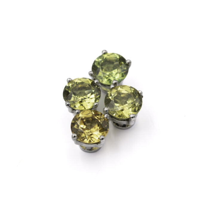 Gems Farbige Saphire